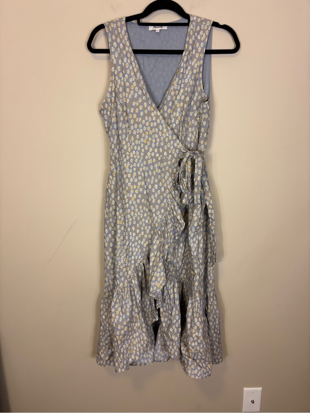 Madewell Light Blue Floral Wrap Midi Dress with Yellow Accents Medium